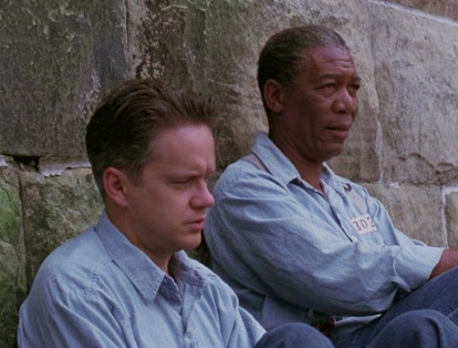 'The Shawshank Redemption' ('Cadena perpetua') es una de las películas más famosas en las que ha participado Freeman. Allí interpreta a Ellis Boyd, el narrador de la historia y compañero del otro protagonista en la cárcel. Los dos forjan una emotiva amistad y logran reunirse una vez recuperan su libertad.