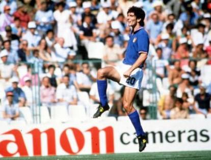 La selección de Italia se consagró campeón del Mundial de 1982 en España. En la foto, el futbolista Italiano estrella del Mundial.