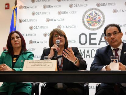 La misión anticorrupción de la OEA en Honduras acusó este miércoles a legisladores y funcionarios por el desvío de 12 millones de dólares de fondos públicos para financiar campañas del partido del presidente Juan Orlando Hernández y de otras dos agrupaciones de oposición en las elecciones de 2013.