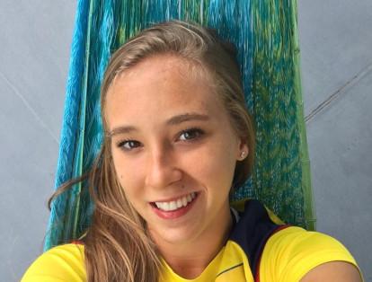 La futbolista profesional colombiana Nicole Regnier, de 23 años, es otra de las seleccionadas por Cerveza Águila para viajar a Rusia.
