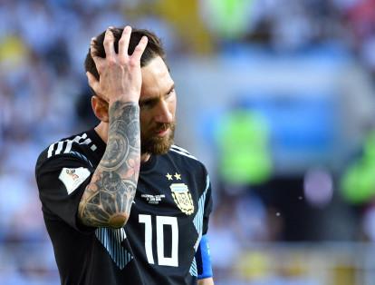 Messi no puede concretar gol contra Islandia