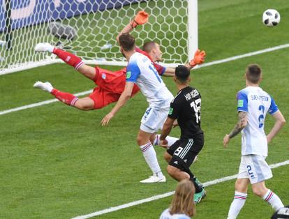 Islandia se defiende de Argentina