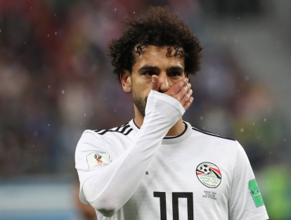 Precisamente, la selección de Egipto dependía de un resultado favorable de Arabia tras perder contra Rusia, pero la victoria uruguaya los terminó de eliminar. Salah no ocultó su cara de decepción tras el encuentro contra los anfitriones.
