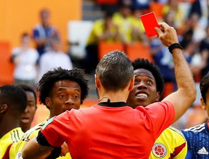 13. Fue una sola tarjeta roja la que se anotó al equipo colombiano. Carlos Sánchez salió expulsado del primer juego de Colombia en Rusia 2018.