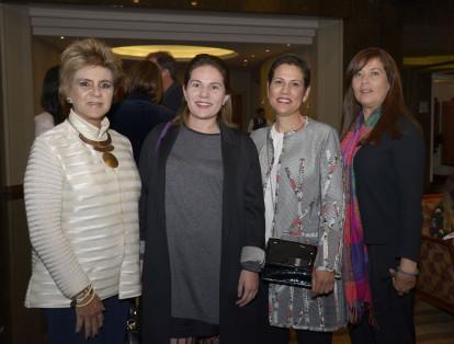 Luz Estela Londoño, María Cecilia Cely, Cecilia Pinzón y María Cecilia Noguera.