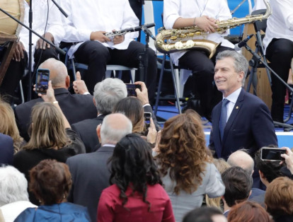 Presidente de Argentina, Mauricio Macri, en la 'alfombra azul' de la ceremonia de posesión.
