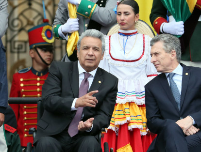 Los presidentes de Ecuador, Lenín Moreno, y de Argentina, Mauricio Macri, durante la ceremonia.