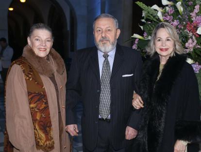 María Eugenia Ospina, Nancy de Prieto, Ernesto Prieto y Patricia Recamar.