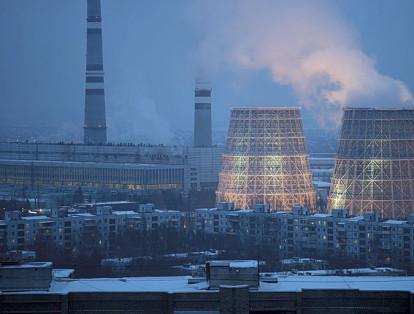 Las plantas nucleares son parte del paisaje urbanístico que dejó la antigua URSS. Estas torres están ubicadas en Samara, Rusia, una de las ciudades a las que los extranjeros tenían prohibida la entrada antes de la caída de la Unión Soviética, porque allí estaban todas sus fábricas militares y aeroespaciales.