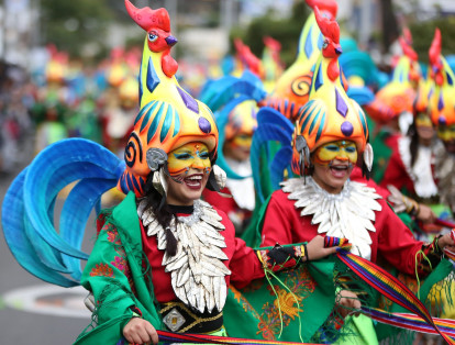 El pasado jueves se realizó el desfile de once colectivos coreográficos en el Carnaval de Negros y Blanco en Pasto.