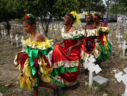 Congos visitan a sus muertos en Barranquilla