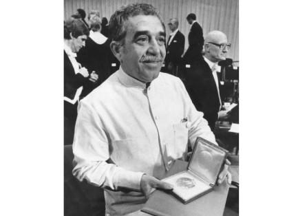 El 10 de diciembre de 1982 a Gabriel García Márquez se le concede el premio Nobel de Literatura. Su obra cumbre, ‘Cien años de soledad’, se vuelve uno de los referentes literarios y se traduce a muchos idiomas.