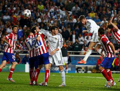 Hasta el minuto 93 del encuentro el campeón de la edición 2013/14 era el Atlético de Madrid, pero apareció Sergio Ramos para empatar el marcador con una anotación agónica. Tiempo extra y el Real Madrid siguió de largo. El marcador final fue 4-1  marcador y llegó la tan anhelada décima Champions League.