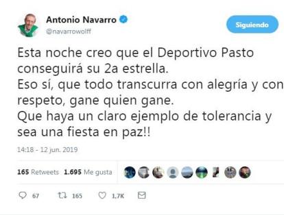 Antonio Navarro es un fiel seguidor del Deportivo Pasto. En su cuenta de Twitter comenta los partidos y celebra los triunfos.