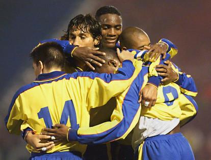 En 1999 Colombia lideró el grupo C y volvió a tropezar en cuartos de final luego de perder 2-3 contra Chile. Las anotaciones de la ‘tricolor’ fueron de Jorge Bolaño y Víctor Bonilla. El ‘Bam- Bam’ Zamorano dio el gol de la victoria para la ‘Roja’.