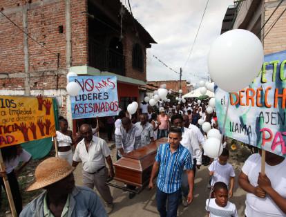 En Puerto Tejada, Cauca, su tierra natal, la comunidad despidió a María del Pilar Hurtado, quien fue asesinada en Tierralta, Córdoba.