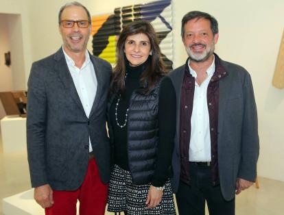 Luis Fernando Pradilla, María Isabel Pérez y Alejandro Castaño.