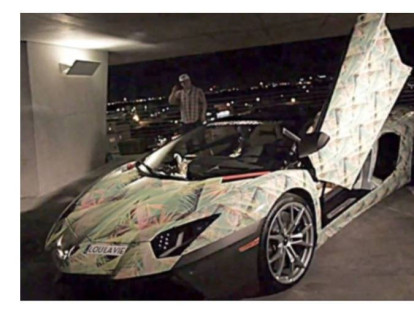 Lamborghini Aventador personalizado