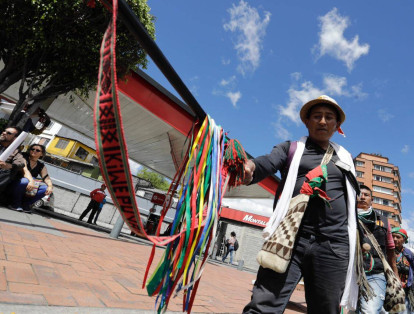 Alrededor de las 11:00 a. m. las movilizaciones en Bogotá continuaron sobre la carrera 30.