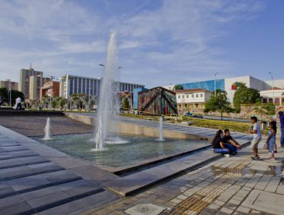 Barranquilla, Colombia, 29 de Diciembre de 2019. Nuevo espacio de la Plaza de la Paz. Foto Vanexa Romero/ETCE