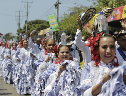 La gran Batalla de Flores 2020 será con 9 mil hacedores del Carnaval, 16 carrozas y 22 carros musicales con orquestas en vivo