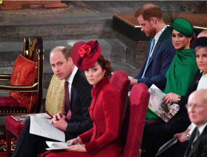 El duque y la duquesa de Sussex asistieron junto a los otros miembros de la familia real a una misa la Abadía de Westminster con motivo del día de la Mancomunidad británica.