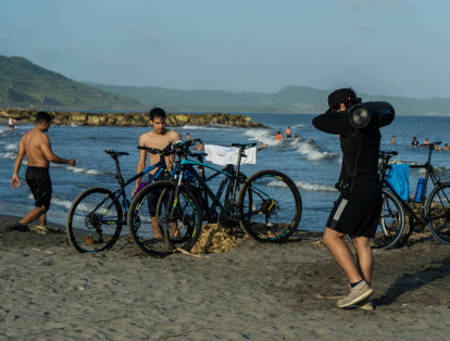 Ciclistas van a Puerto Colombia