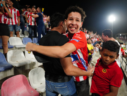 Celebración de hinchas del junior en Barranquilla por décima estrella ...
