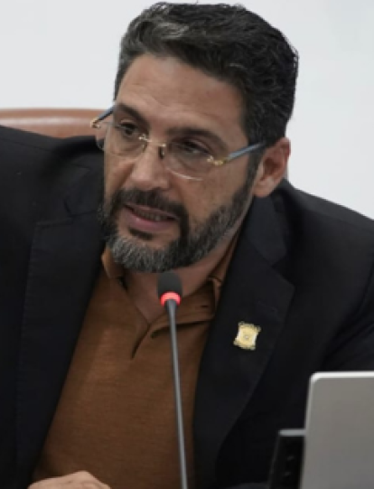 Agmeth Escaf, presidente de la mesa directiva de la Comisión Séptima.