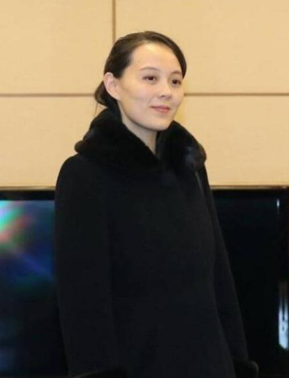 Kim Jong-un y su hermana Kim Yo Jong.