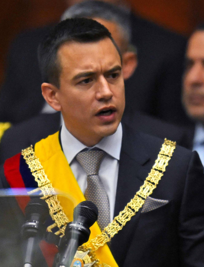 El nuevo presidente de Ecuador, Daniel Noboa, pronuncia su primer discurso durante su toma de posesión en la Asamblea Nacional.