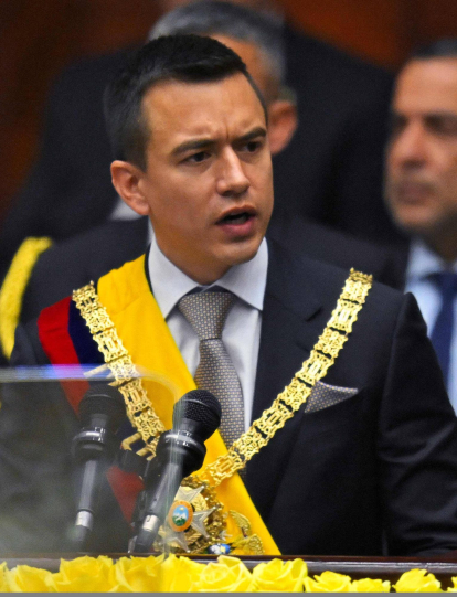 El nuevo presidente de Ecuador, Daniel Noboa, pronuncia su primer discurso durante su toma de posesión en la Asamblea Nacional.