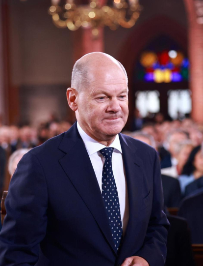 Olaf Scholz.
