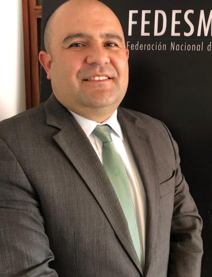 Óscar Baquero presidente de Fedesmeralda