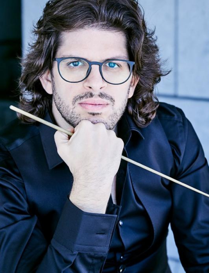 Tomas Grau