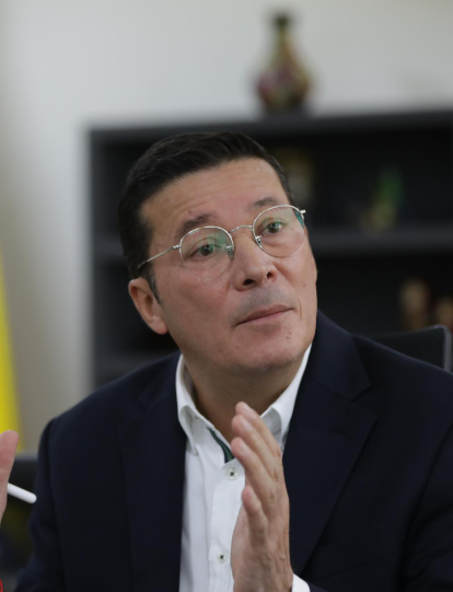 Registrador Nacional del Estado Civil. Hernán Penagos Giraldo durante una entrevista concedida al diario El Tiempo, hoy 15 de noviembre del 2024. FOTO MAURICIO MORENO CEET EL TIEMPO