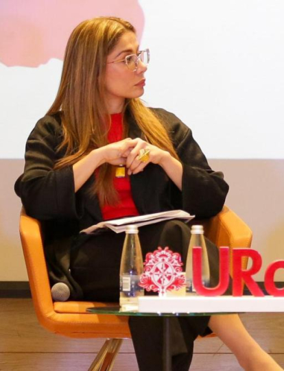 Cathy Juvinao durante el foro de cifras y conceptos.