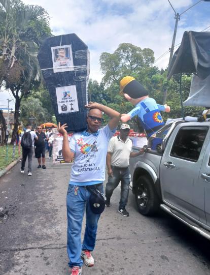 El sindicalista José Luis Rico, en la marcha de Cali, a favor de Petro.