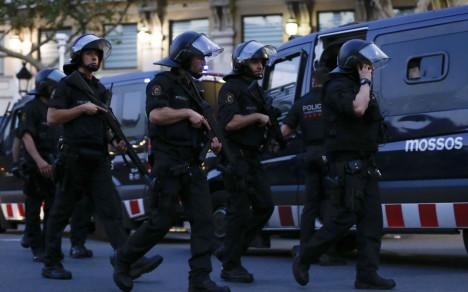 La última alerta ha sido de lo que parecían varios tiros en la plaza de Cataluña.