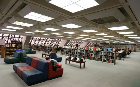 La mirada puesta en el futuro, en los servicios digitales y en la reinvención de la idea de biblioteca es otra de las misiones.