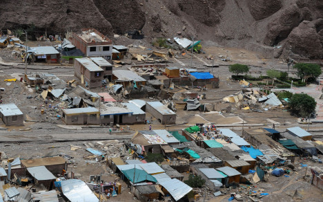 Avalanchas de lodo dejan muerte y destrucción en pueblos de Perú