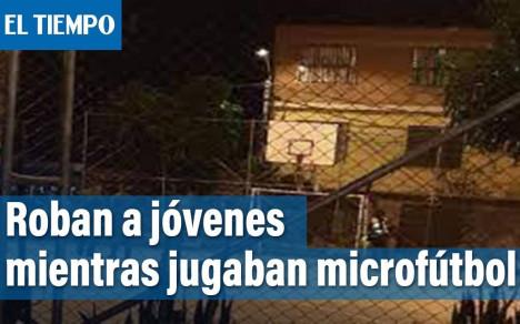 Mientras jugaba microfútbol en San Cristóbal, un grupo de jóvenes fue robado en segundos