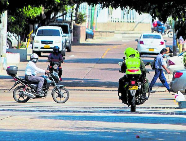 Autoridades incrementarán vigilancia en las calles para mantener el orden en la cuarentena.