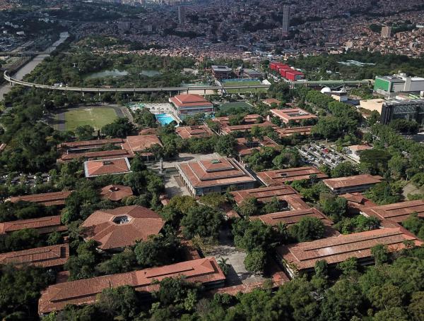 Las clases en la U. de A. avanzan de manera virtual en algunas facultades que aún no han culminado el semestre.