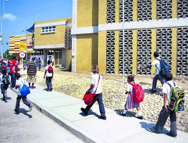 En el sur del Atlántico se han construido varios megacolegios.