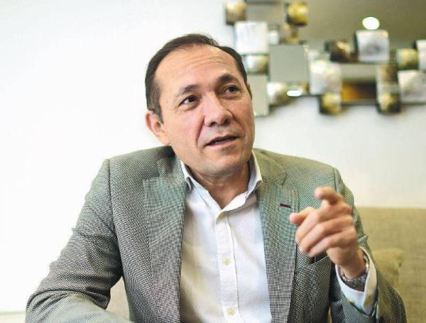 Presidente Petro anuncia que Antonio Sanguino será el nuevo ministro del  Trabajo