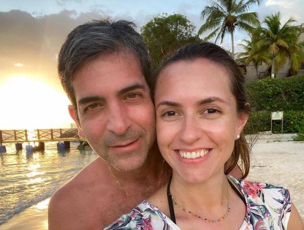 Pecci estaba casado con la periodista paraguaya Claudia Aguilera.