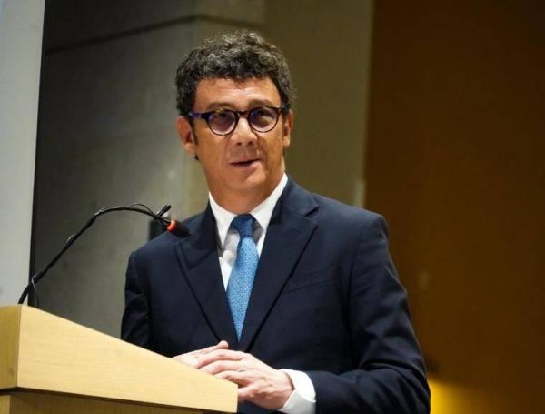 Billi Escobar Pérez, superintendente de Sociedades