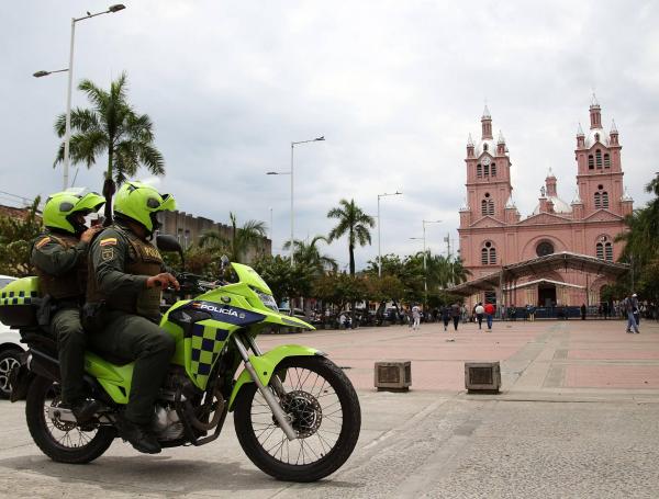 Parque principal de Buga, Valle del Cauca.