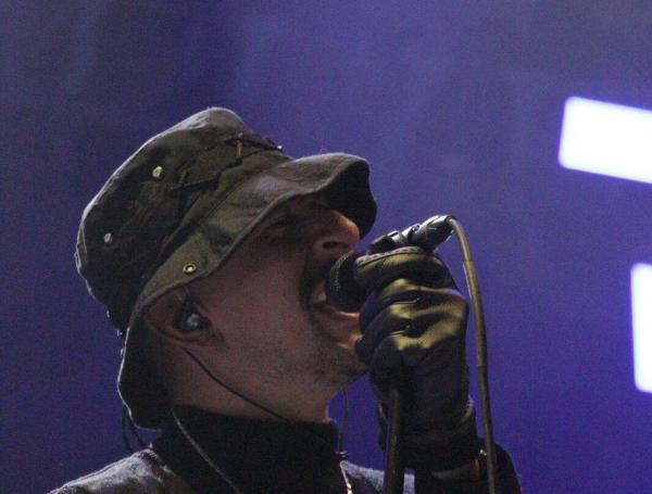 Nicolai Fella, vocalista de los PetitFellas